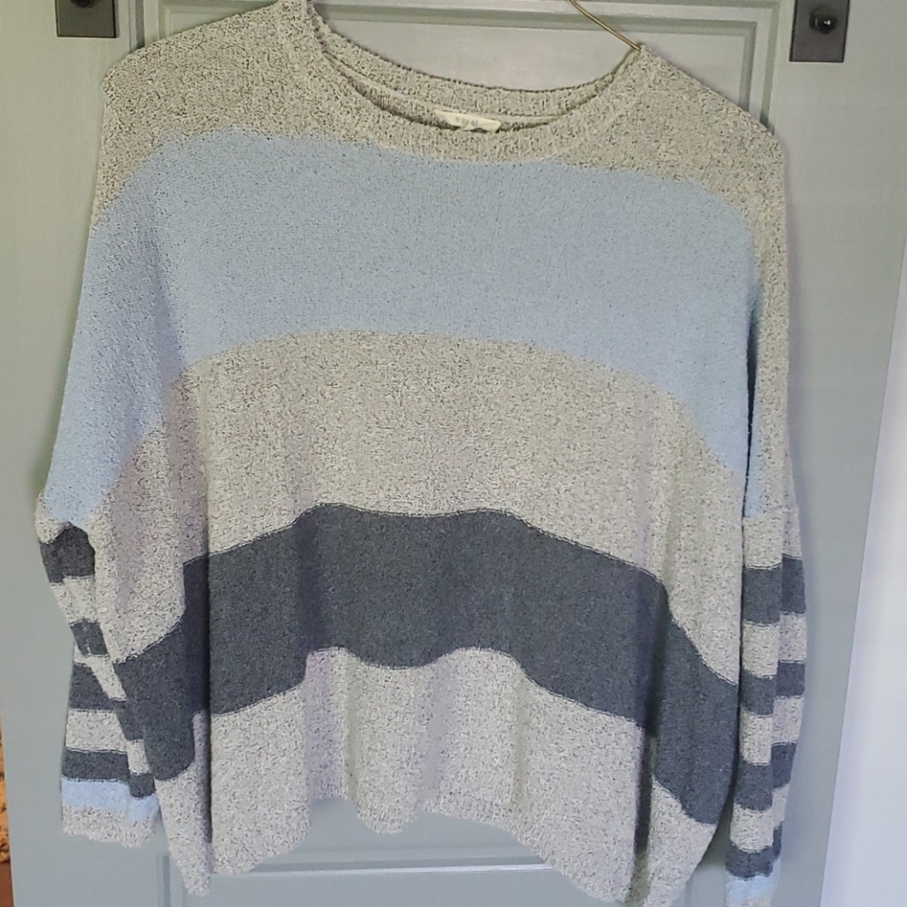 Easel Boutique Brand Lightweight Sweater
